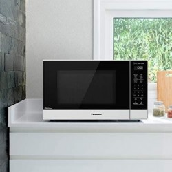 Panasonic NN-SN65KW Mikrowelle mit Invertertechnologie, 1200 W, 1,2 Kubikfuß, kleiner Genius Sensor, One-Touch-Kochen, Popcorn-Taste, Turbo-Auftauen, NN-SN65KW (weiß)